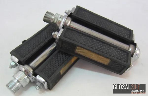 Pedal (Par) Bicicleta Yé-Yé C/Refletor Leader